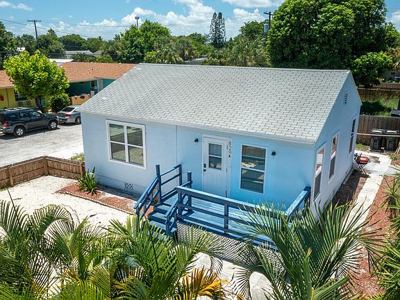 3rd image of 829 S L Street