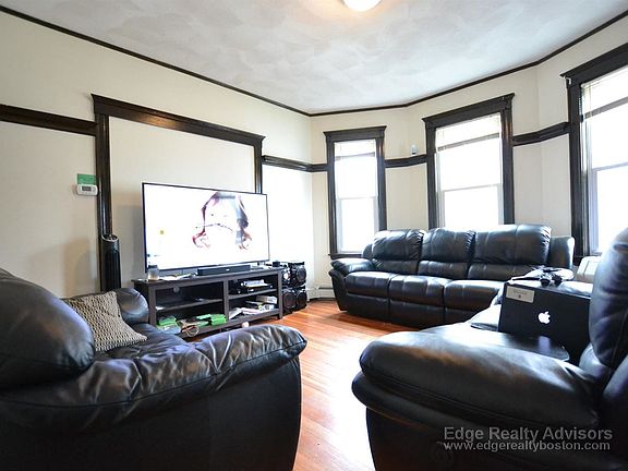 82 Elmira St. #2 Boston - Brighton Unit Photo 3