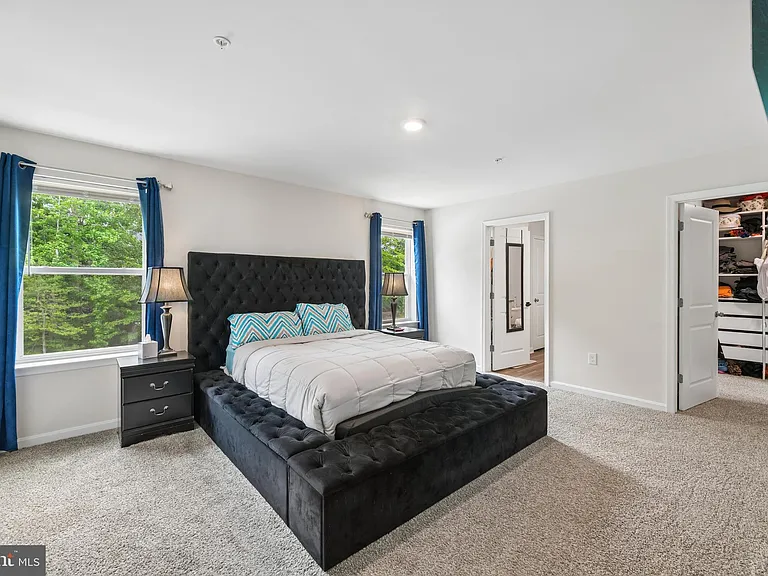 1030 Merry Elm Ln — Photo 12