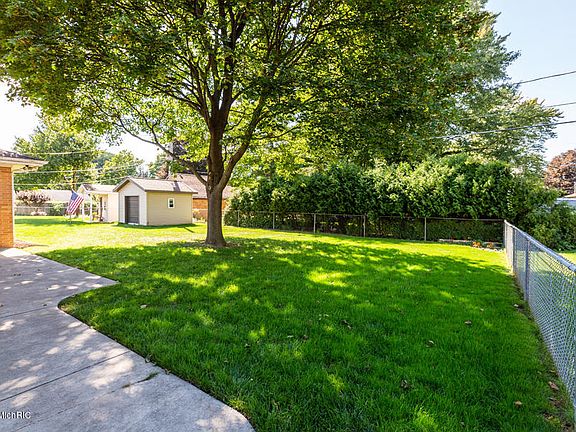 5th image of 119 Westmont Dr NW
