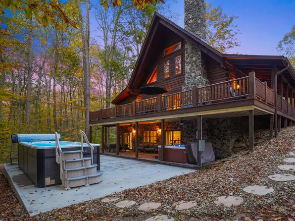 16651 Skinner Rd, Logan, OH 43138