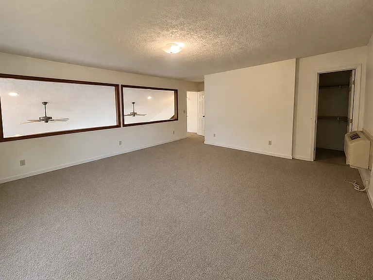 100 Walnut Tree Dr #200 — Photo 11