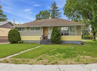 32 Mathieu Cres, Regina, SK S4R3J2