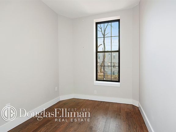 3rd image of 794 Halsey St APT 3