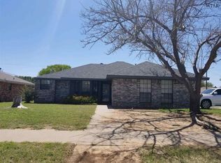 5312 Langford Ln, Wichita Falls, TX 76310