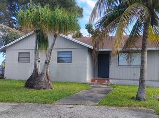27725 SW 132nd Ct, Homestead, FL 33032