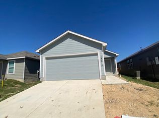 13015 Lake Fryer St, Saint Hedwig, TX 78152
