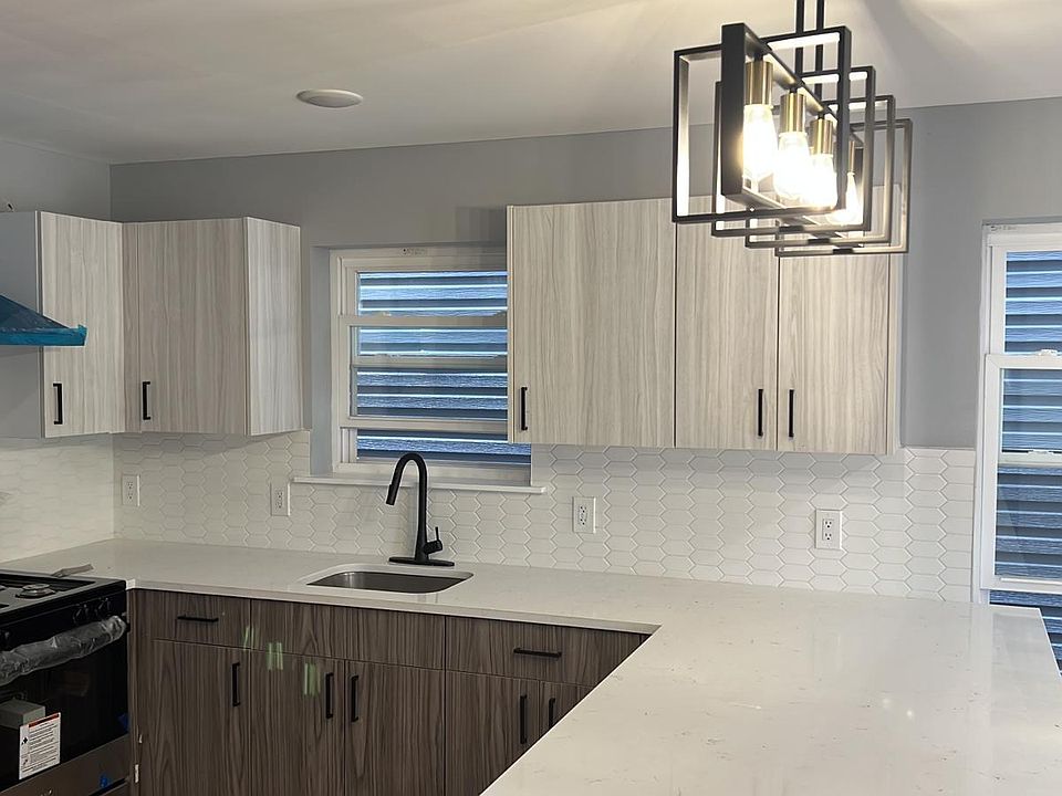 1st image of 581 Bergen St APT 1