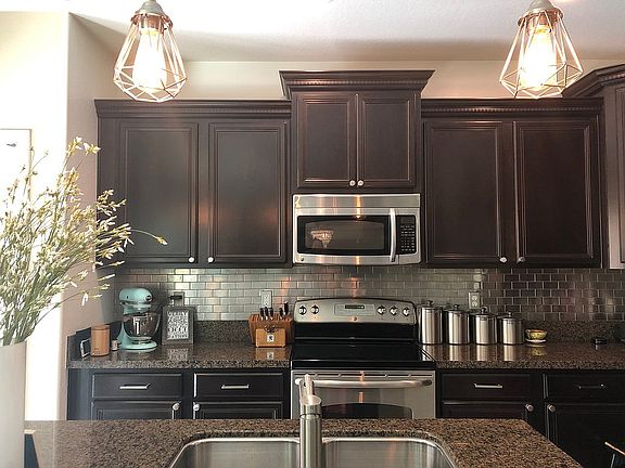 Upgraded backsplash