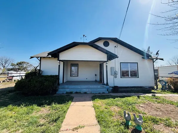 608 Ewald St, Rowena, TX 76875