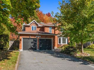 1645 Des Ravins Pl, Ottawa, ON K1C 6H3