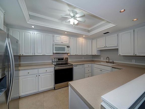 5th image of 6 Belleview Blvd APT 305