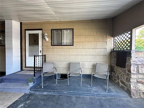 5th image of 1515 Livingston St