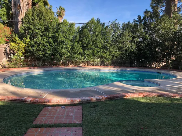 (undisclosed Address), North Hills, CA 91343