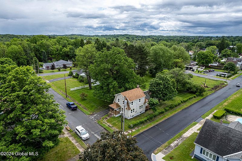 2nd image of 200 E Decker Street