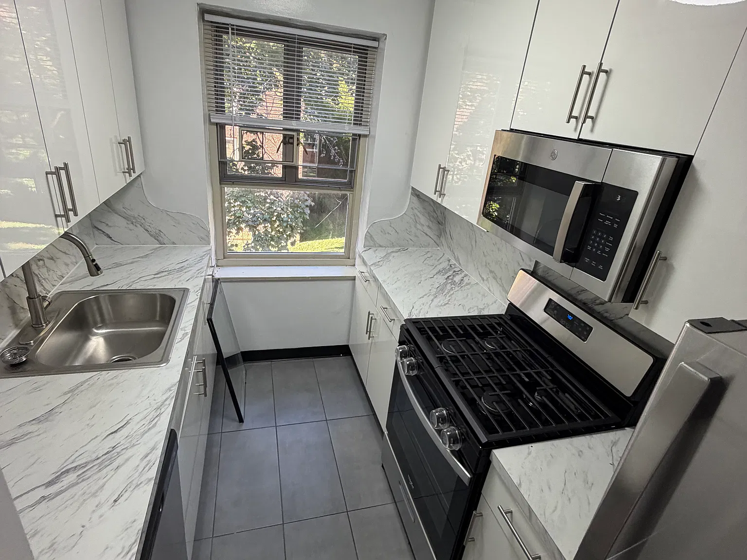 65th Cres, Fresh Meadows — Photo 2