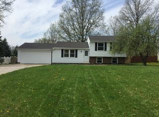 4956 Windfall Rd, Medina, OH 44256