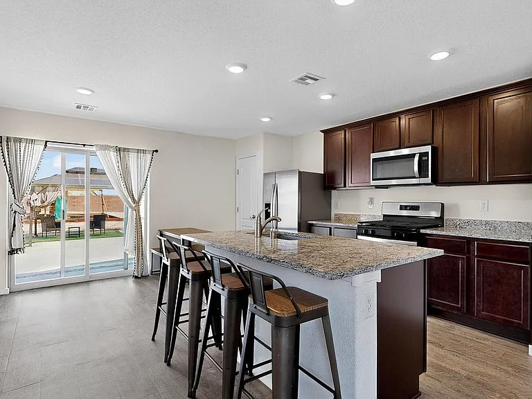 3892 Hernandez St SW — Photo 17