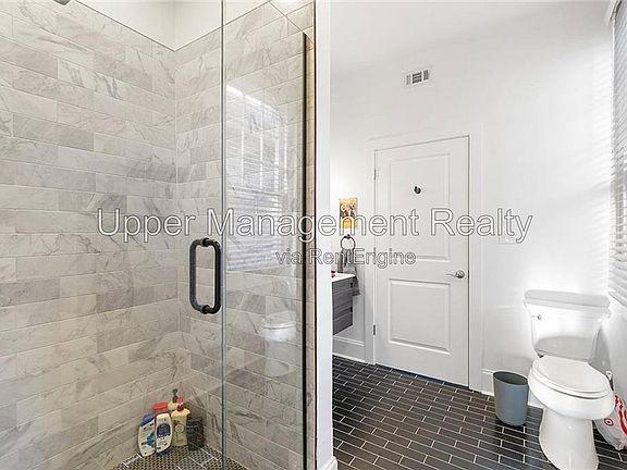 5th image of 7512 Freret St