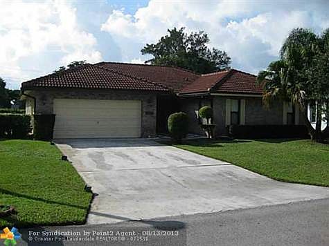 1st image of 4323 NW 70th Ln