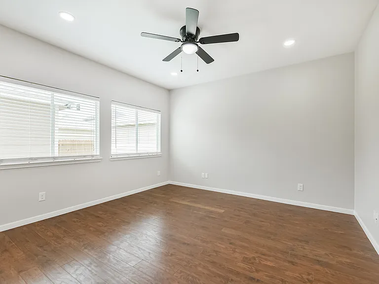 21771 Mossy Field Ln — Photo 11