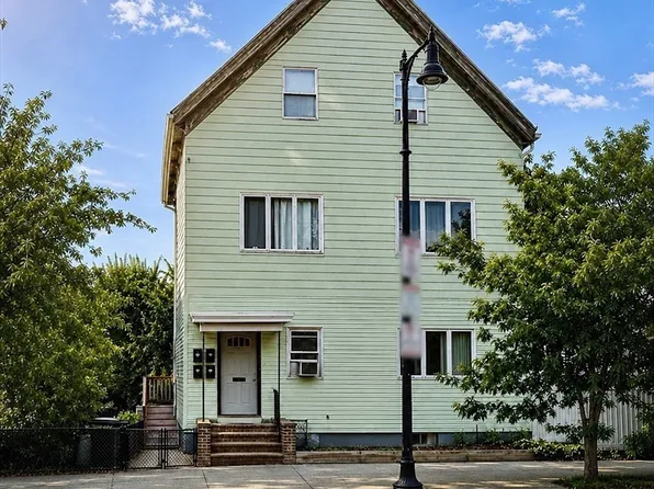 549 Bennington St, Boston, MA 02128