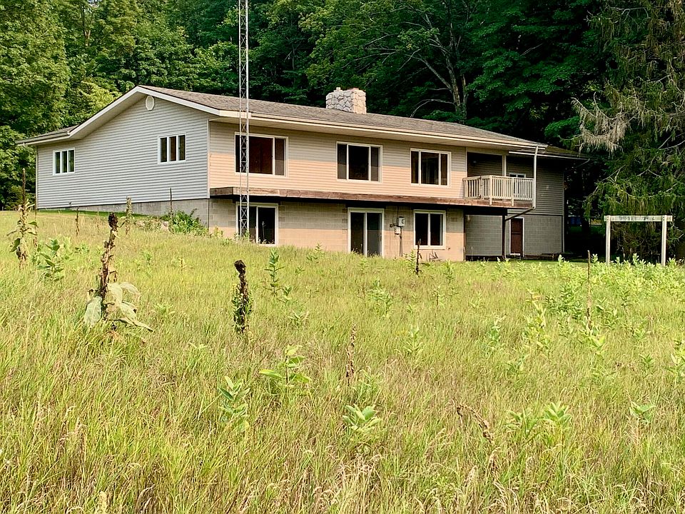 1st image of 1775 S Lakeshore Dr