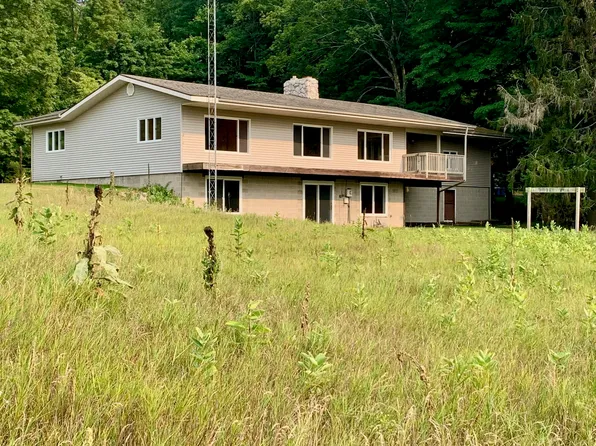 1775 S Lakeshore Dr, Ludington, MI 49431
