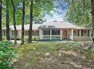106 Courtney Ln, Candler, NC 28715