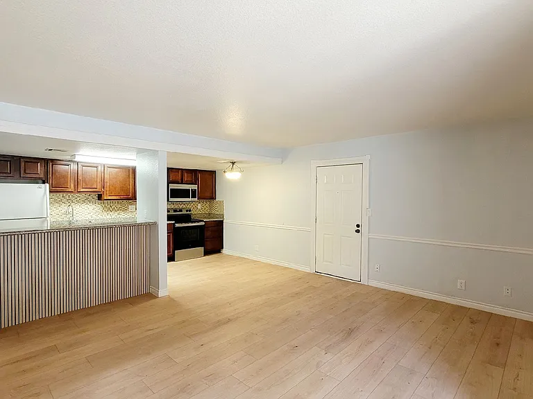 4960 Indian River Dr #467 — Photo 12