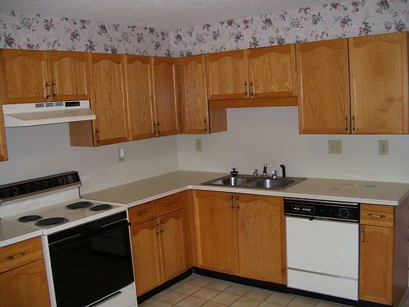 4th image of 3256 Salem Cove Trl SE