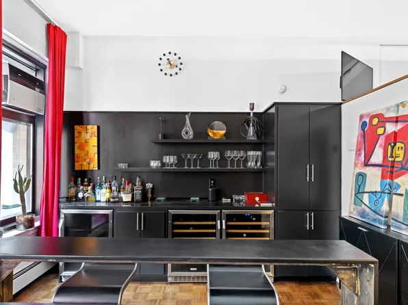 529 West 42nd Street image 4 of 6