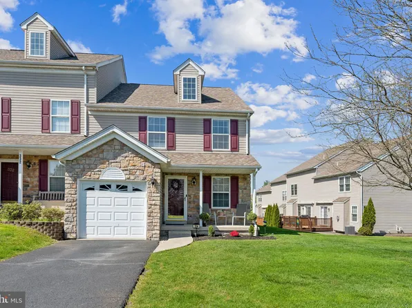 334 Cedar Waxwing Dr, Warrington, PA 18976