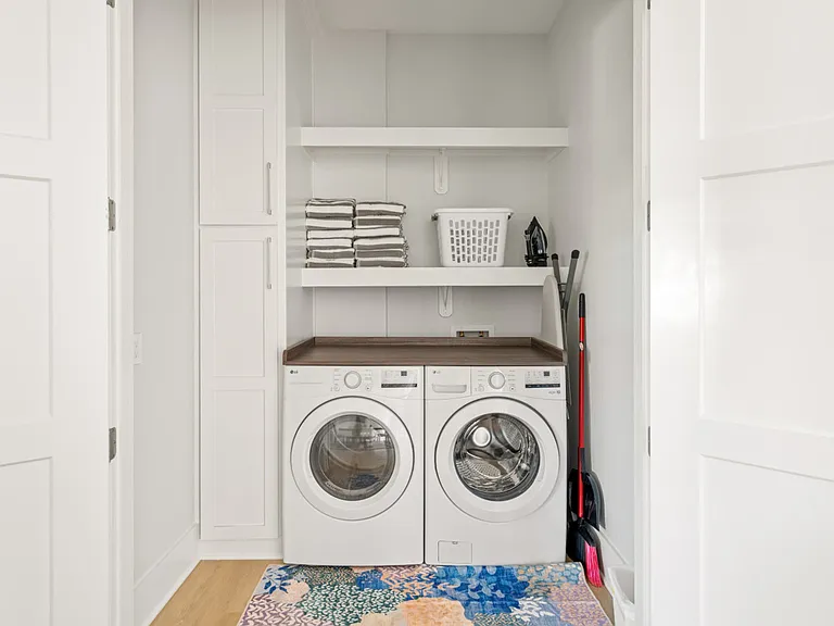 Laundry Room Cabinet