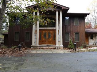 9 Park Pl, Chester, NY 10918