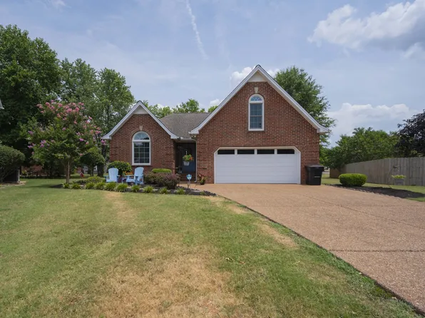 2406 Alexander Blvd, Murfreesboro, TN 37130