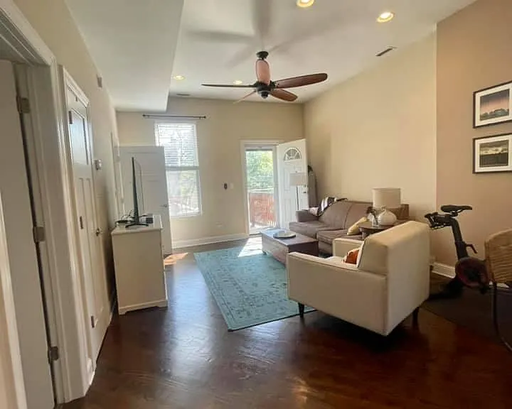 1101 N Winchester Ave #2R — Photo 8