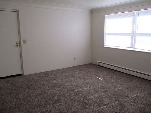 2nd image of 7880 Sequoia Ct APT 6
