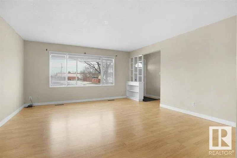 3 bed, 2.0 bath, $1,600 — Photo 1