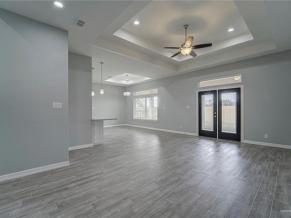 4th image of 2723 Nessuh Ave