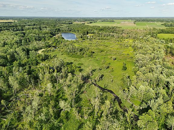 3rd image of 10288 Cedar Lake Rd