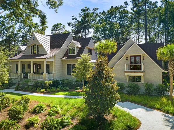 112 Raynor Ln, Seabrook Island, SC 29455
