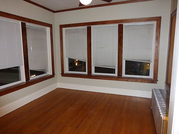 2nd image of 1412 W Thorndale Ave APT 1