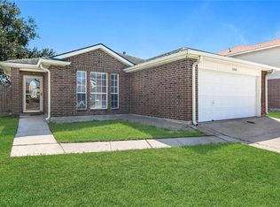 2268 S Village Green St, Harvey, LA 70058