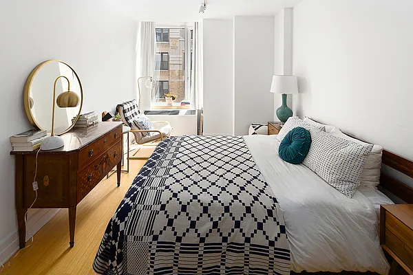 Rented by NY Casa Group | media 10