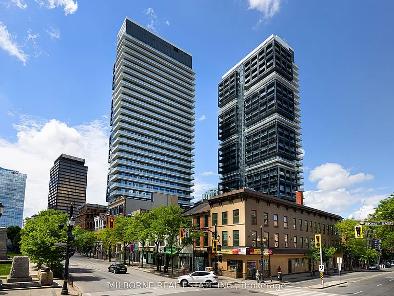 22 Hughson St N #2409-B — Photo 1