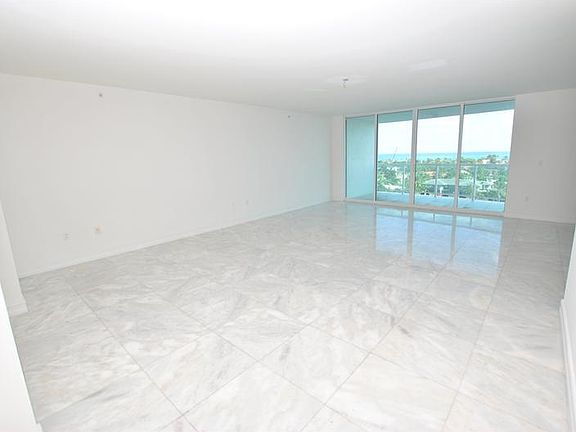 2nd image of 20201 E Country Club Dr APT 902
