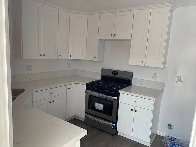 309 Concourse Ave #309 — Photo 17