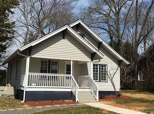 308 Bouchelle St, Morganton, NC 28655