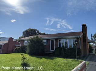 741 Plantation Cir, Roanoke, VA 24019